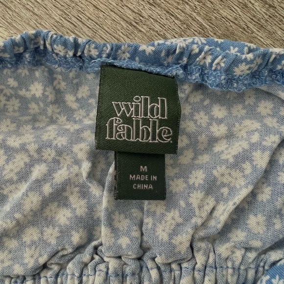 Cropped Floral Blue Tank Top - Picture 3 of 3